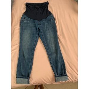 Light Wash Super Stretch Skinny Maternity Jeans